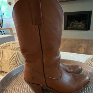 Vintage Frye cowgirl boots